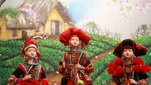 Ethnic dolls highlight Vietnamese multiculture